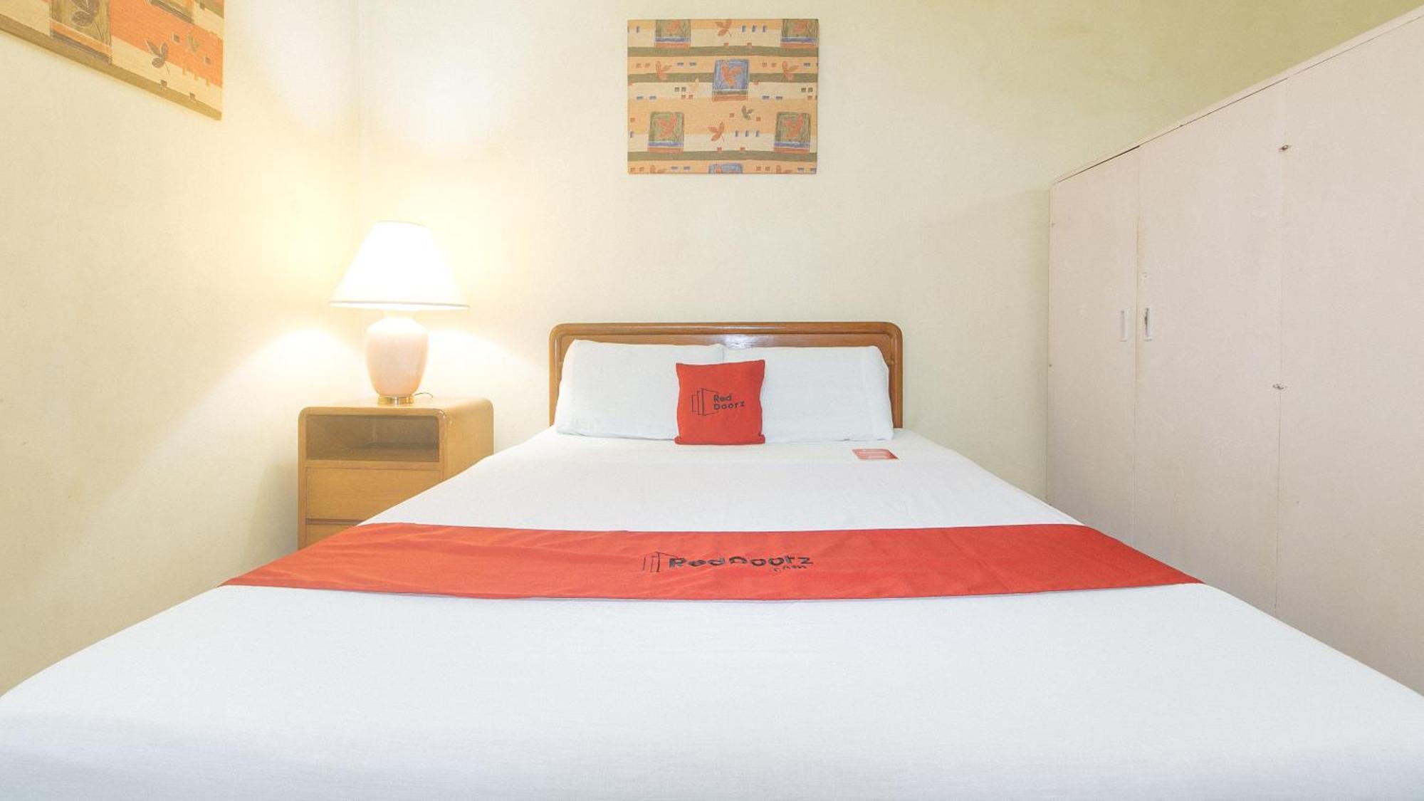 Reddoorz At Broadway Court Apartelle Ciudad Quezon Exterior foto
