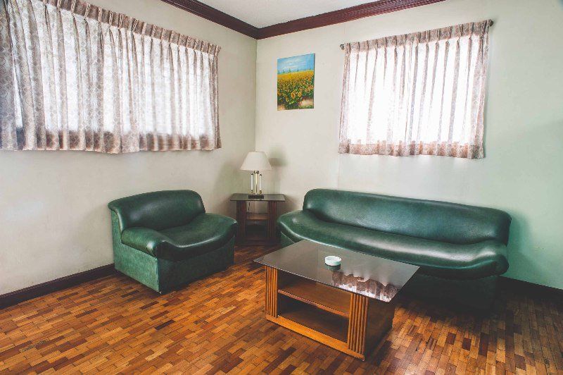 Reddoorz At Broadway Court Apartelle Ciudad Quezon Exterior foto
